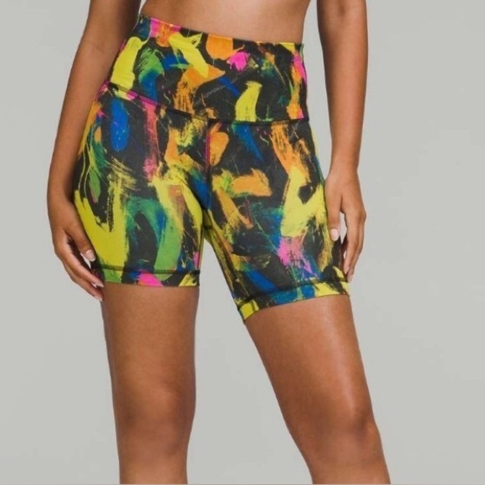 Lululemon Wunder Train High-Rise Short